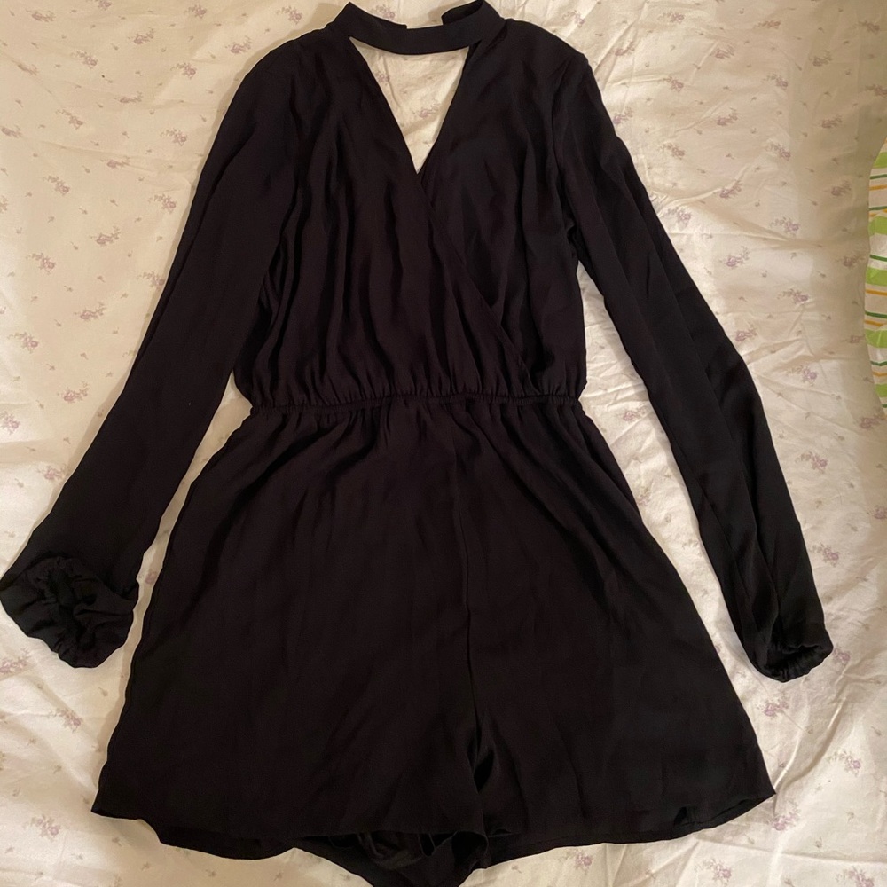 GUESS ROMPER - Picture 2 of 2